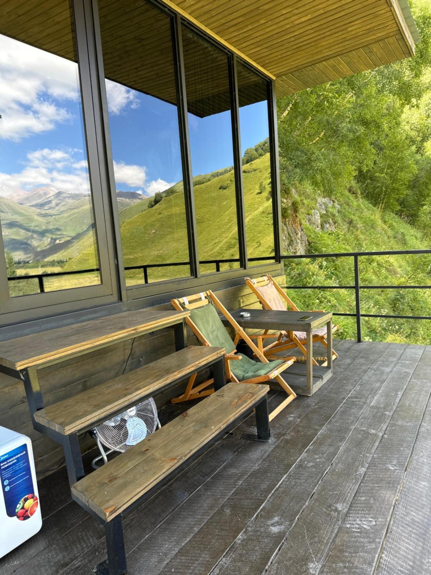 Gzaze 2 Villa Kazbegi Exteriör bild