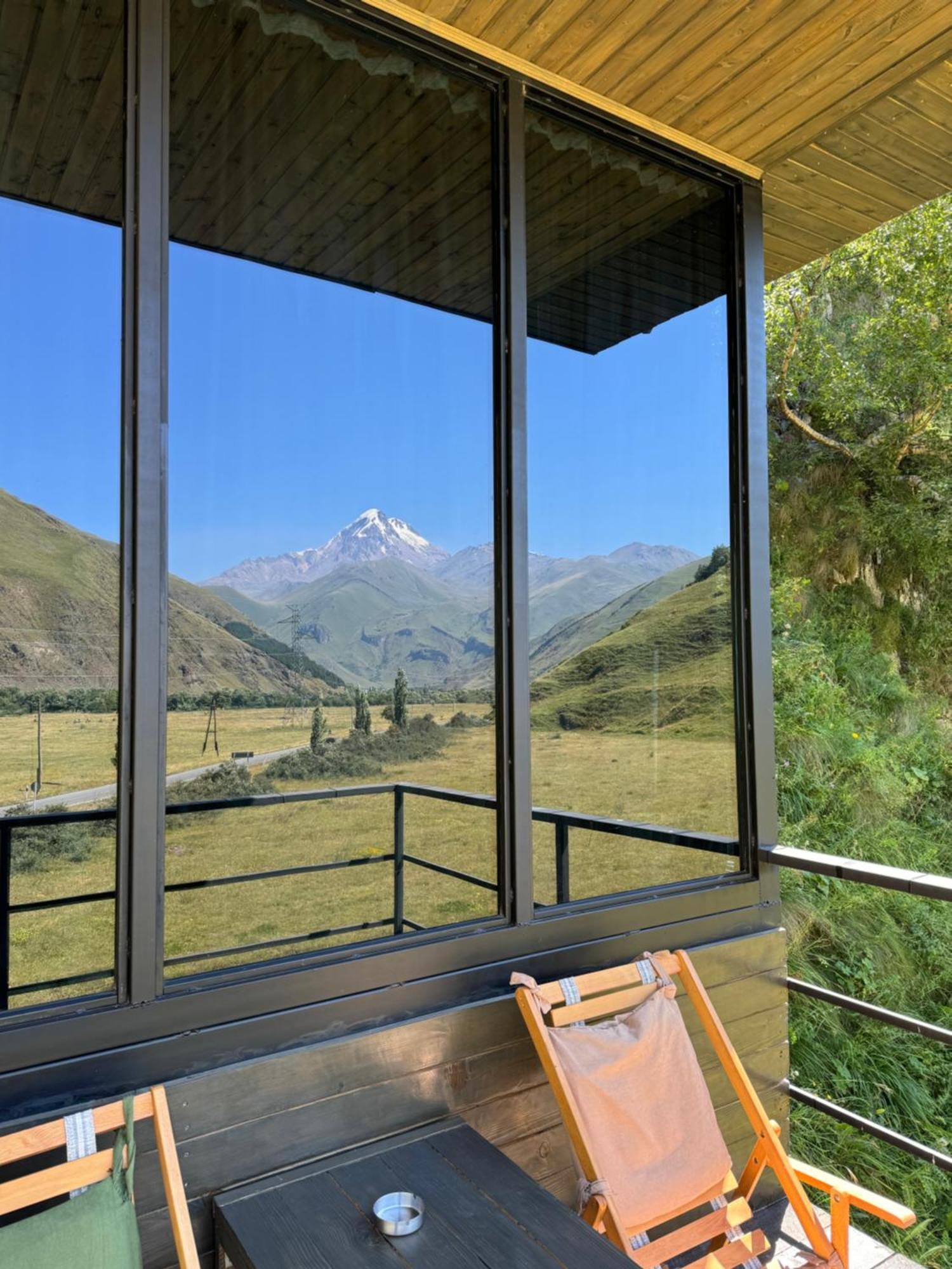 Gzaze 2 Villa Kazbegi Exteriör bild